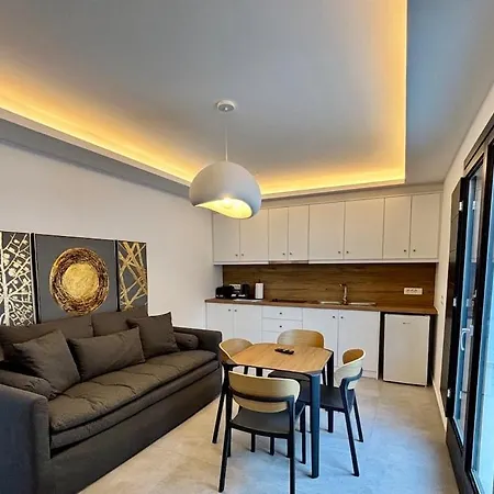 Villa Ithaca *